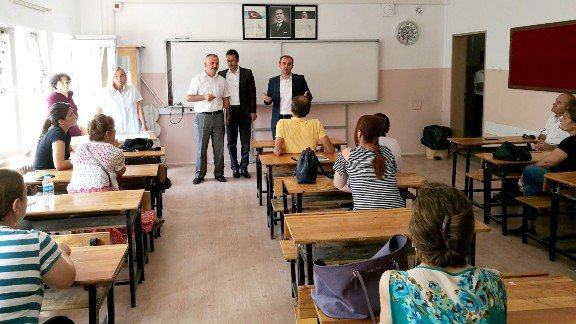 İlçe Zümre Öğretmenler Kurullarını ve Okullarımızdaki Uyum Programlarını Ziyaret Ettik