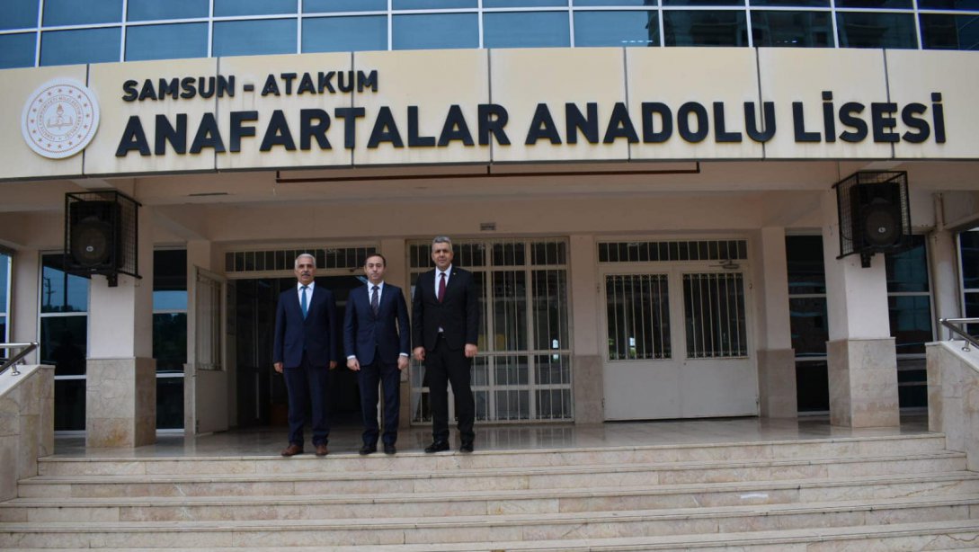 Kaymakamımız Sayın Kemal Yıldız, İlçe Milli Eğitim Müdürümüz Sayın Mehmet İrfan Yetik ile birlikte Anafartalar Anadolu Lisemizi ziyaret etti.