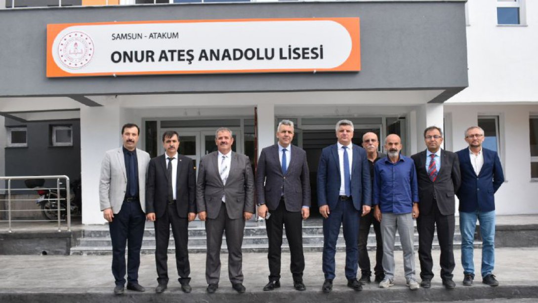İl Milli Eğitim Müdürümüz Sayın Dr. Murat Ağar, Onur Ateş Anadolu Lisemizi ziyaret etti.