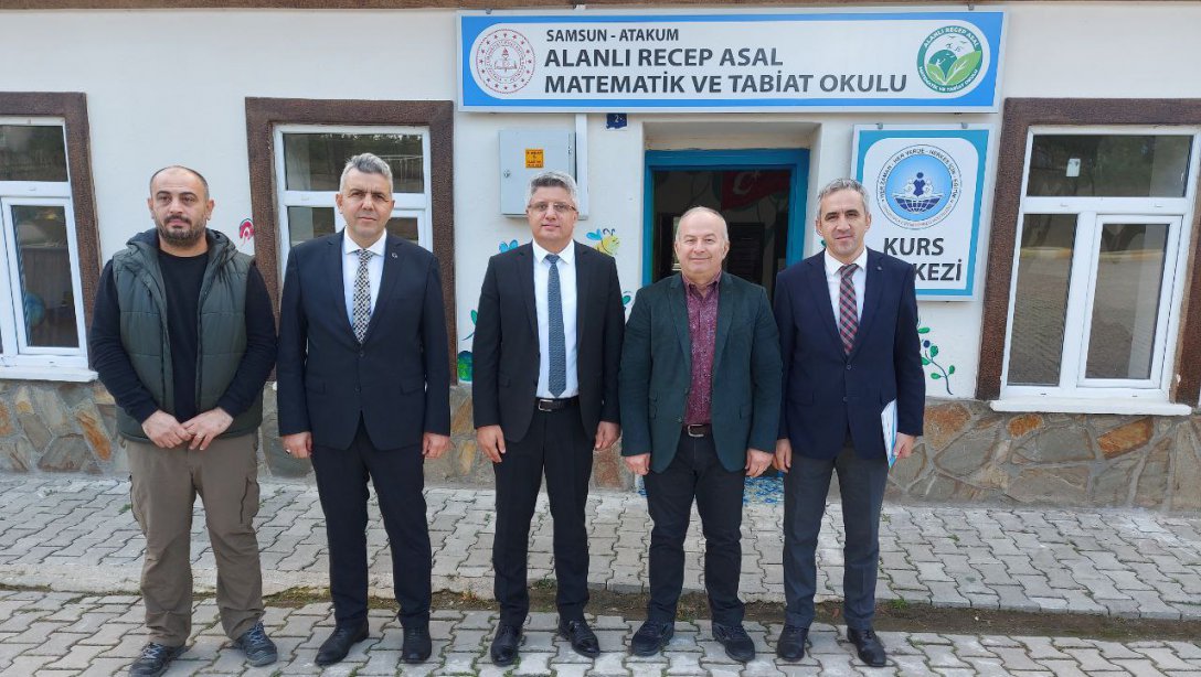 İl Milli Eğitim Müdürümüz Sayın Dr. Murat Ağar, Alanlı Recep Asal Matematik ve Tabiat Okulumuzu ziyaret etti.