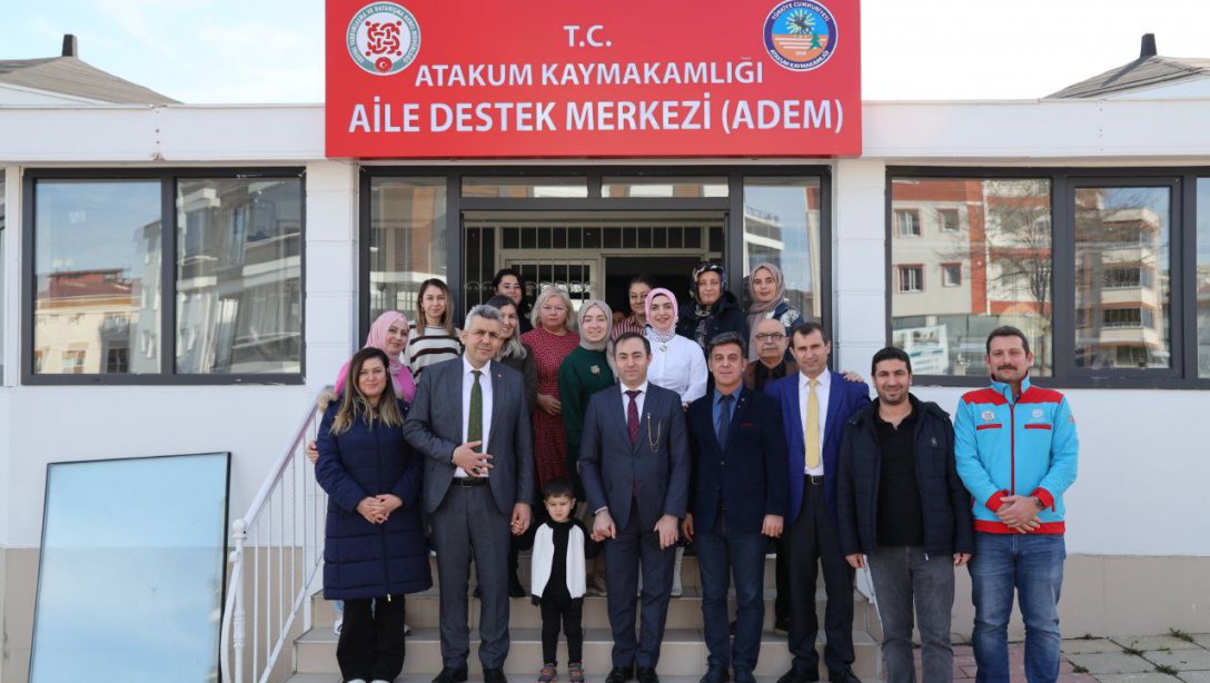 Kaymakamımız Sayın Kemal Yıldız, İlçe Milli Eğitim Müdürümüz Mehmet İrfan Yetik ile birlikte, ADEM Kurs Merkezimizi ziyaret etti.
