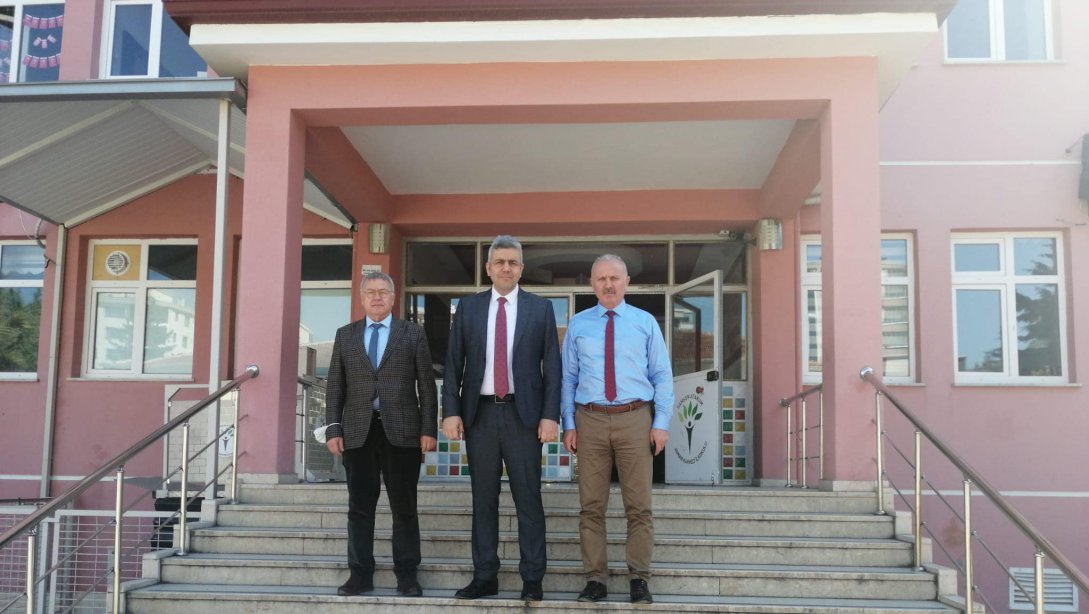 İlçe Milli Eğitim Müdürümüz Mehmet İrfan YETİK'in, Adnan Kahveci İlkokulumuzu Ziyareti