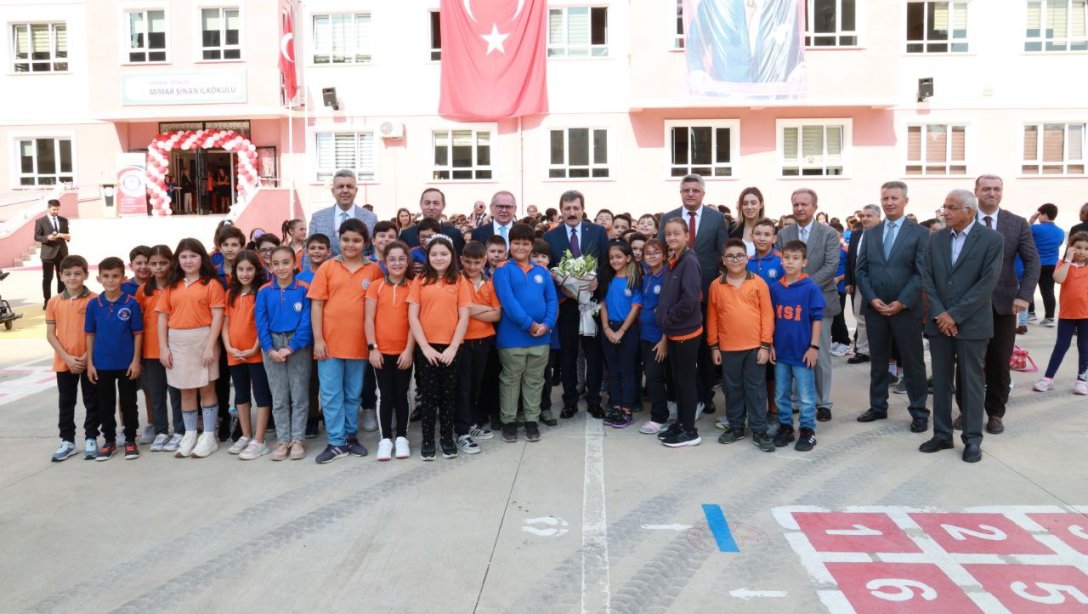 2023-2024 Eğitim Öğretim Yılı İlköğretim Haftası Kutlama Programı Mimar Sinan İlkokulumuzda Gerçekleştirildi