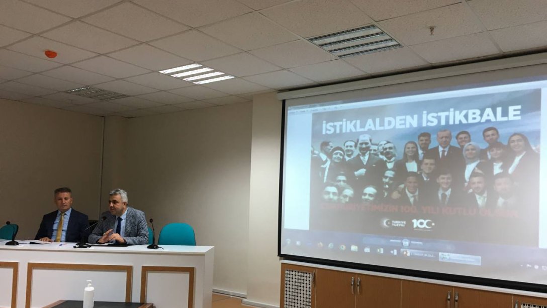 İlçe Milli Eğitim Müdürümüz Mehmet İrfan Yetik Başkanlığında, Okul/Kurum Müdürleri İstişare Toplantısı Yapıldı