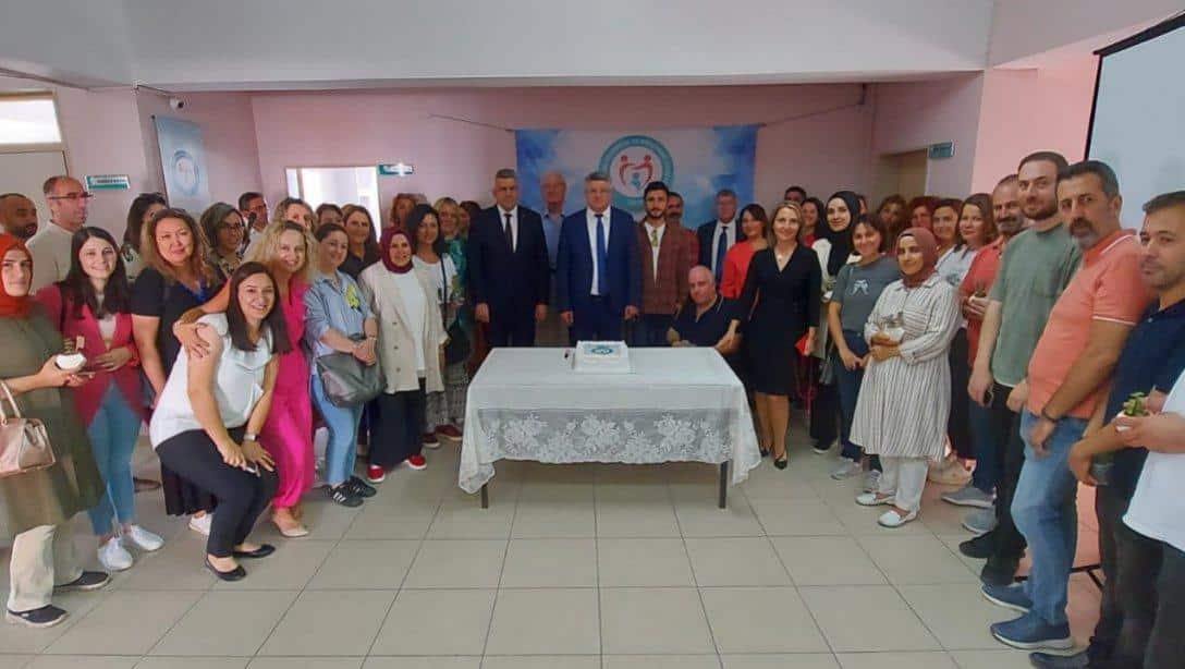 Atakum Rehberlik ve Araştırma Merkezimizde 3.Ulusal Psikolojik Danışmanlar Günü Kutlama Programı Gerçekleştirildi.